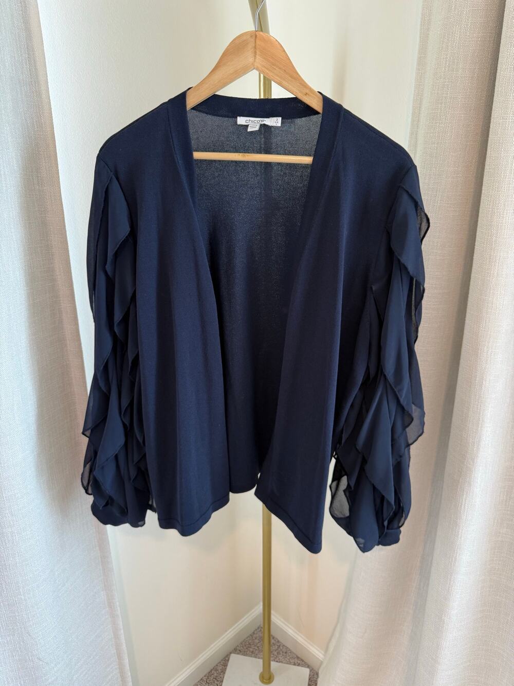 Chico's Cardigan Sweater Women's Size 2-L Blue Long Ruffled Sleeve Open Front